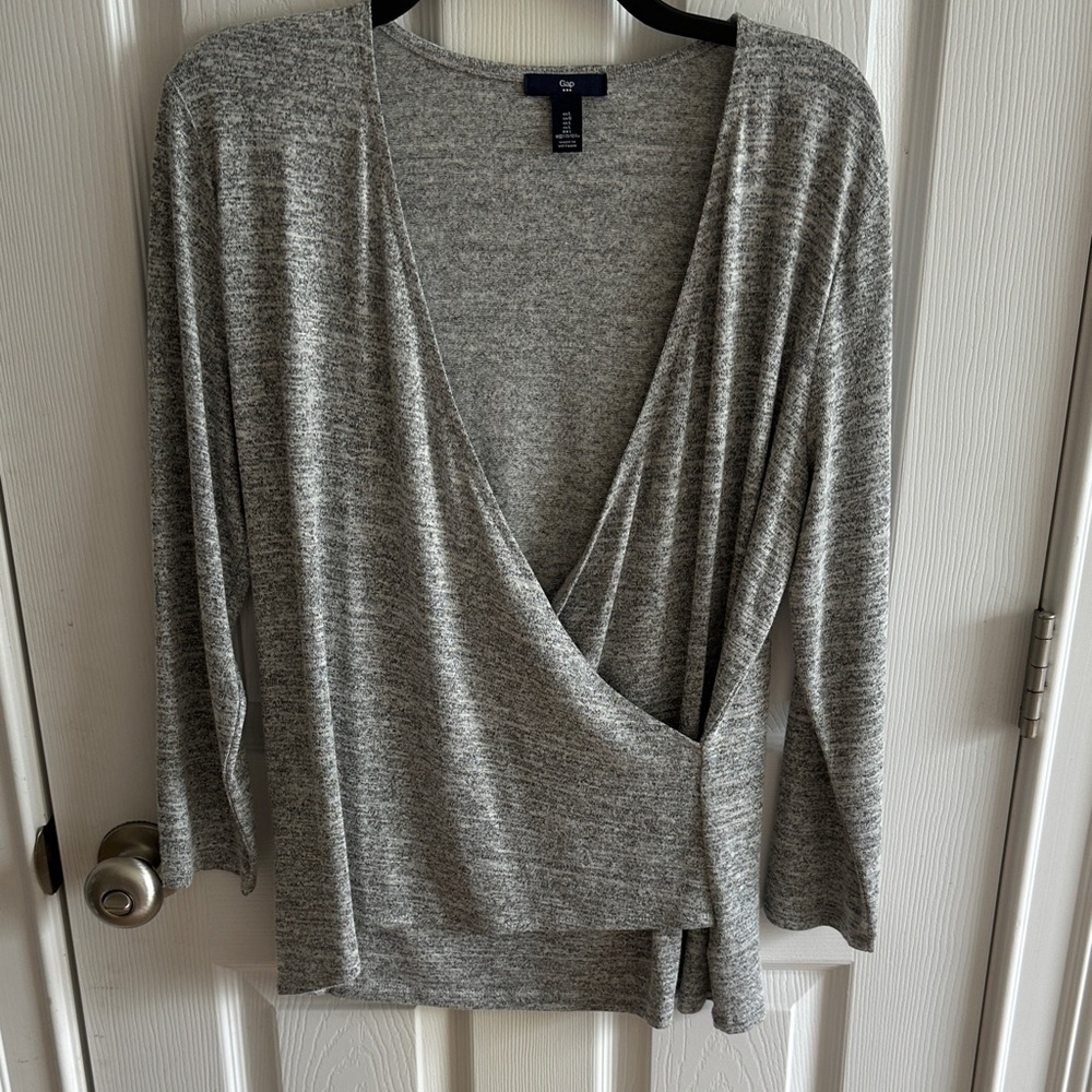 Gap Gray Wrap Top